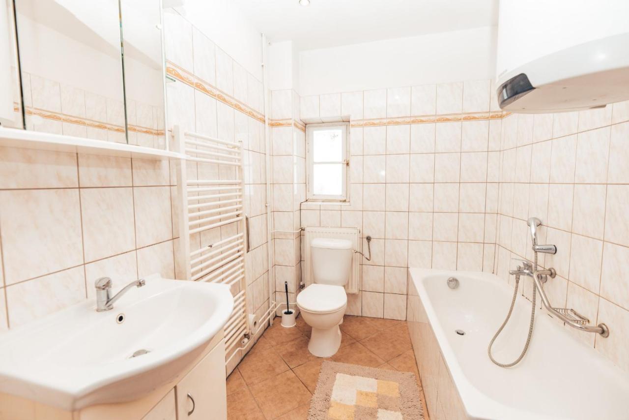 Schupplerova Vila Hostejn Экстерьер фото